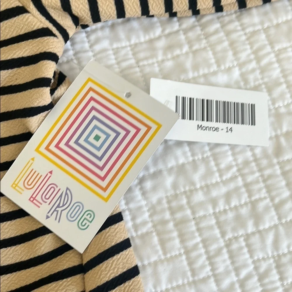 LULAROE :: JACKET